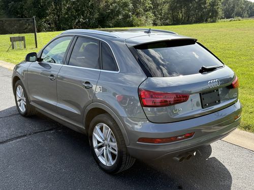 2016 Audi Q3 2.0T Premium Plus — photo 11
