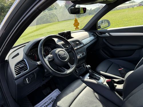 2016 Audi Q3 2.0T Premium Plus — photo 28