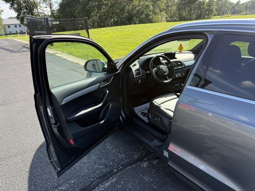 2016 Audi Q3 2.0T Premium Plus — photo 31