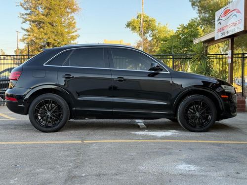 2015 Audi Q3 — photo 13
