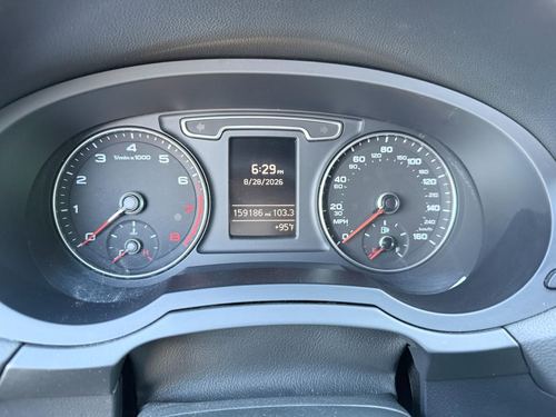 2015 Audi Q3 — photo 37
