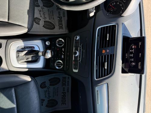 2015 Audi Q3 — photo 40