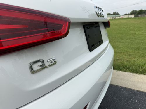 2015 Audi Q3 — photo 10