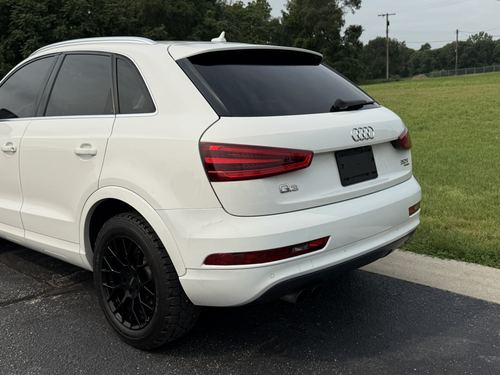 2015 Audi Q3 — photo 12