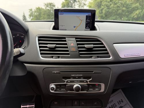 2015 Audi Q3 — photo 22
