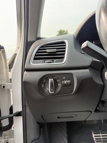 2015 Audi Q3 — photo 25