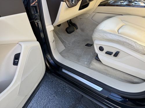 2017 Audi Q7 — photo 27