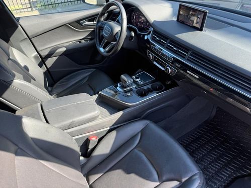 2017 Audi Q7 — photo 26