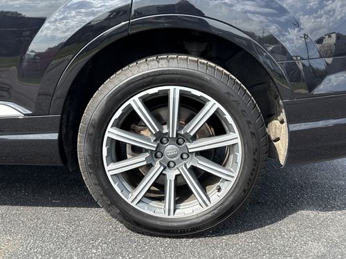 2017 Audi Q7 — photo 9