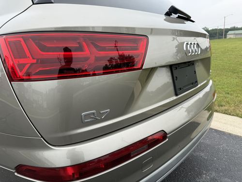 2017 Audi Q7 — photo 10