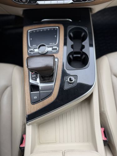 2017 Audi Q7 — photo 22