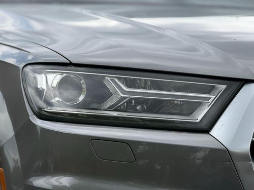 2017 Audi Q7 — photo 16