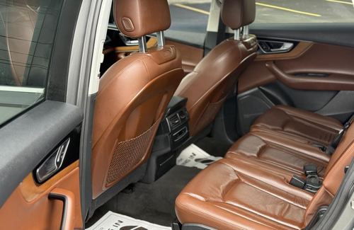 2017 Audi Q7 — photo 27