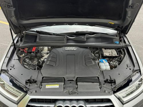 2017 Audi Q7 — photo 28