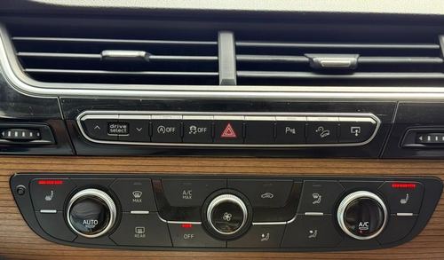 2017 Audi Q7 — photo 30