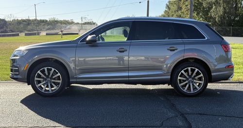 2017 Audi Q7 — photo 16
