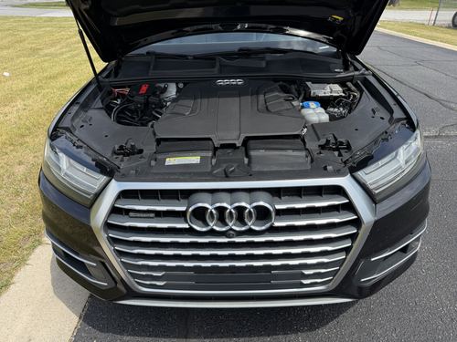 2017 AUDI Q7 — photo 2