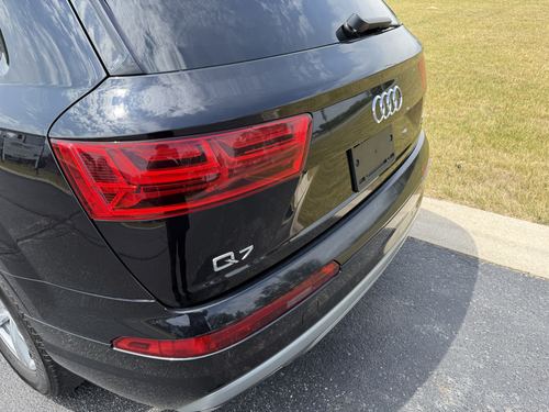 2017 AUDI Q7 — photo 10