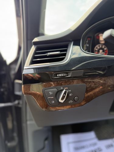 2017 AUDI Q7 — photo 27