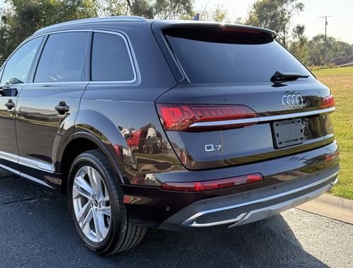2021 Audi Q7 — photo 7