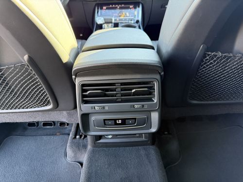 2021 Audi Q7 — photo 38