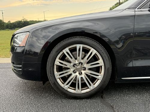 2014 Audi A8 — photo 8