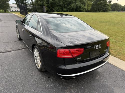 2014 Audi A8 — photo 14