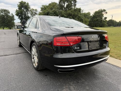 2014 Audi A8 — photo 15
