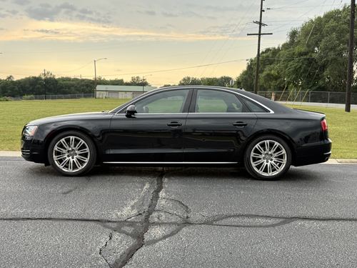 2014 Audi A8 — photo 16