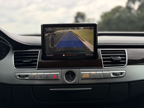 2014 Audi A8 — photo 25