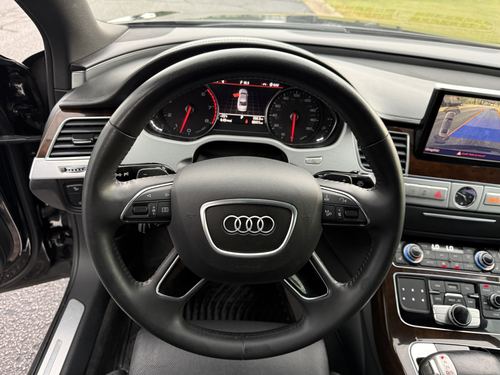 2014 Audi A8 — photo 26