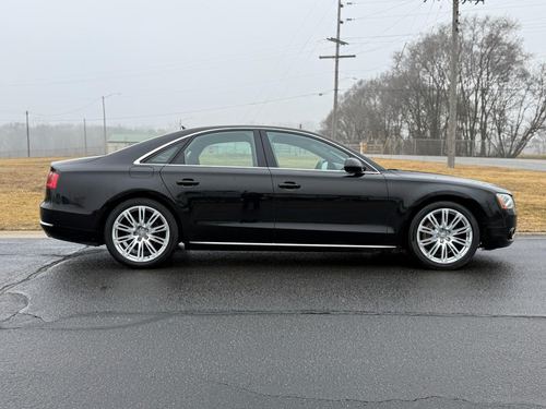 2014 Audi A8 — photo 12