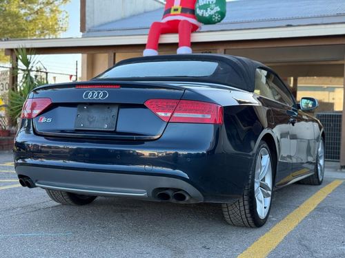 2011 Audi S5 — photo 13