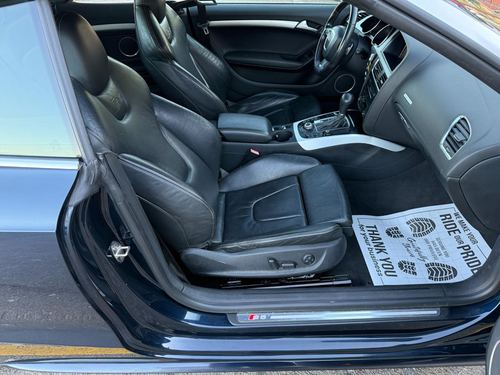 2011 Audi S5 — photo 25