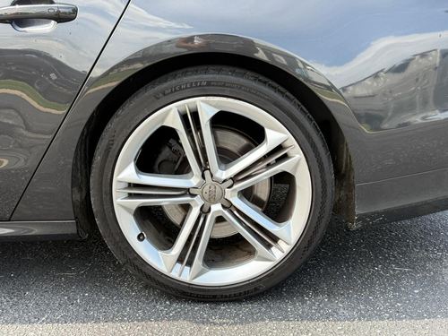 2014 AUDI S8 — photo 9