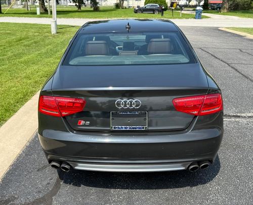 2014 AUDI S8 — photo 17