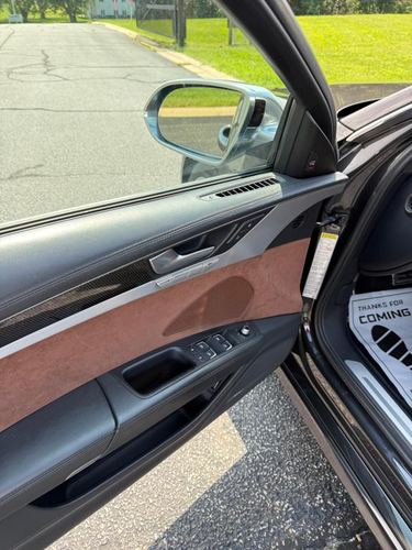 2014 AUDI S8 — photo 31