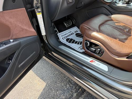 2014 AUDI S8 — photo 32