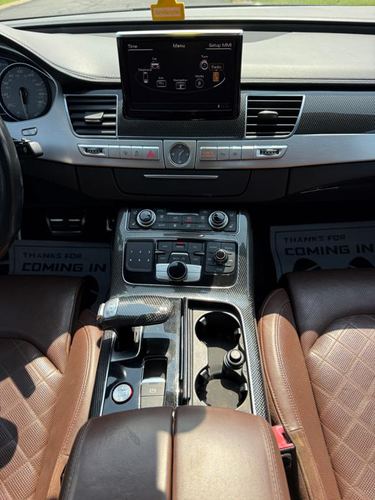 2014 AUDI S8 — photo 34