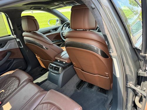 2014 AUDI S8 — photo 41