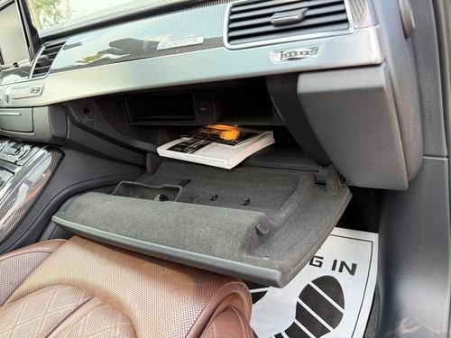 2014 AUDI S8 — photo 47