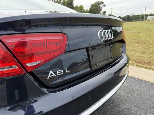 2014 Audi A8 — photo 10