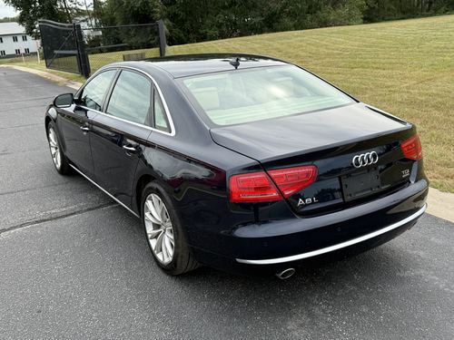 2014 Audi A8 — photo 11