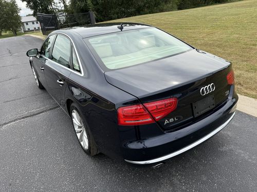 2014 Audi A8 — photo 14