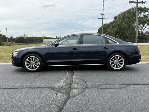 2014 Audi A8 — photo 16