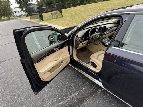 2014 Audi A8 — photo 28