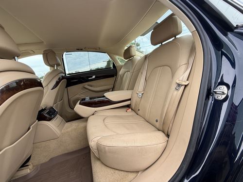 2014 Audi A8 — photo 37