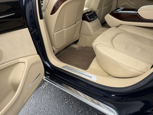 2014 Audi A8 — photo 40