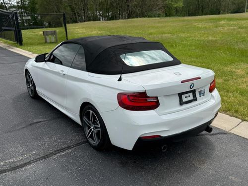 2015 BMW M235 2-Series — photo 11