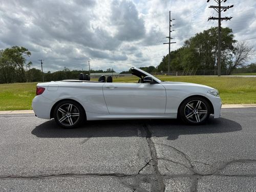 2015 BMW M235 2-Series — photo 21